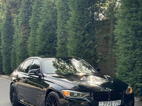BMW 328 2015
