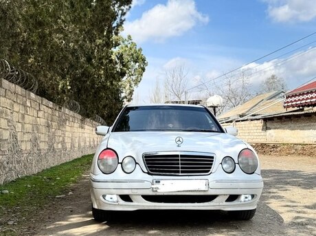 Mercedes E 220 d 1999