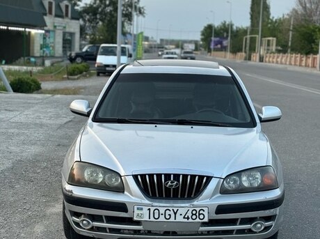 Hyundai Elantra 2001