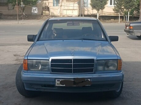Mercedes 190 1990