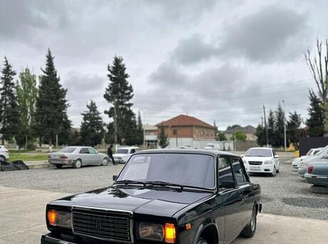 LADA (VAZ) 2107 2011