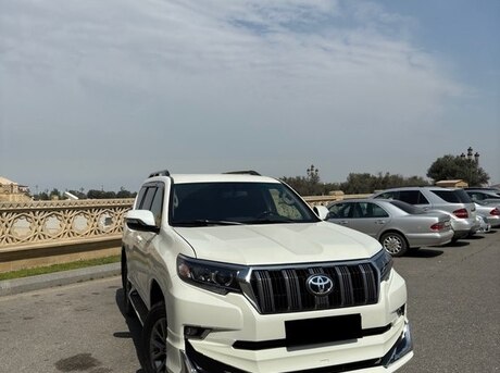 Toyota Land Cruiser Prado 2012