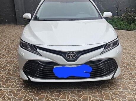 Toyota Camry 2020