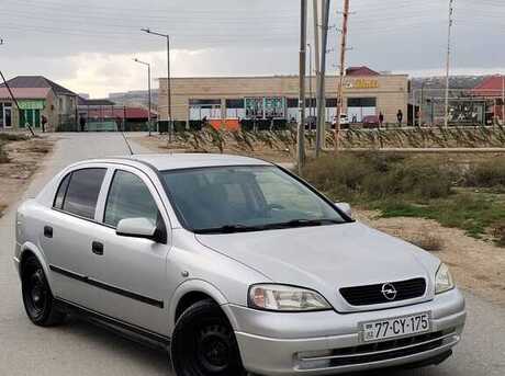 Opel Astra 2000