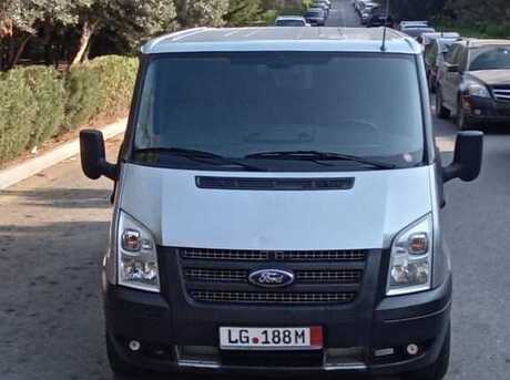Ford Transit 2012