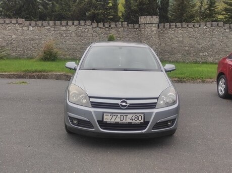 Opel Astra 2004