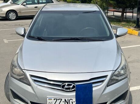 Hyundai Accent 2015