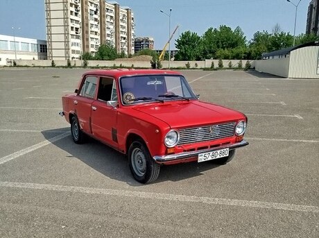 LADA (VAZ) 21011 1981