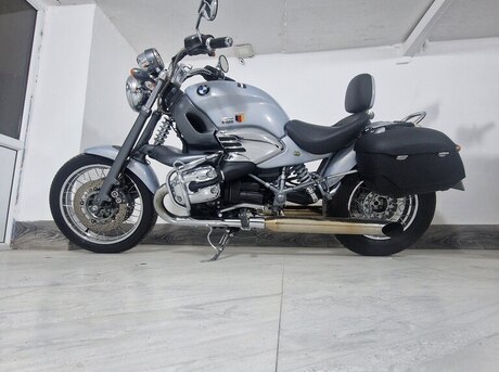 BMW  2000