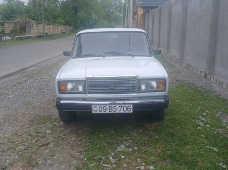 LADA (VAZ) 2107 2000
