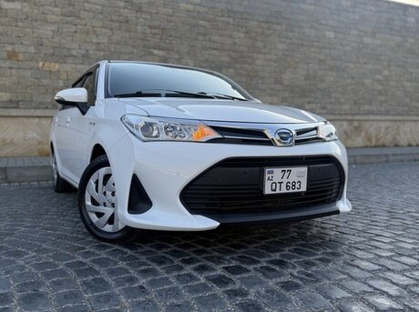 Toyota Corolla Fielder 2019