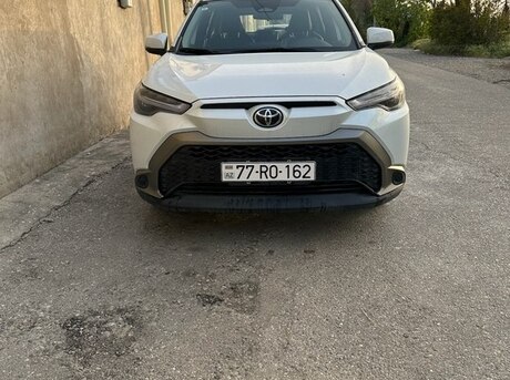 Toyota  2025