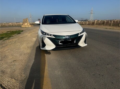 Toyota Prius Prime 2017