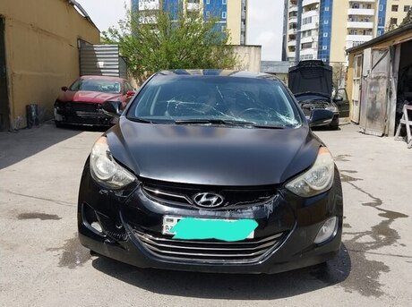 Hyundai Elantra 2011