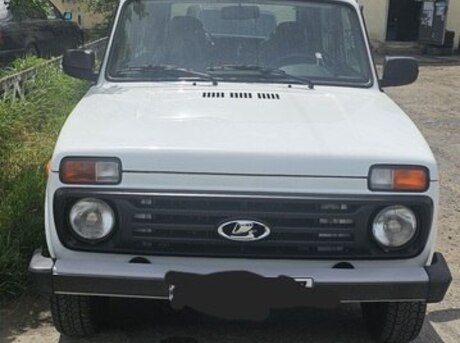 LADA (VAZ) Niva 2022