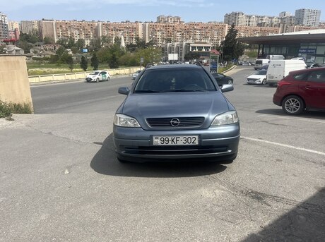 Opel Astra 2000