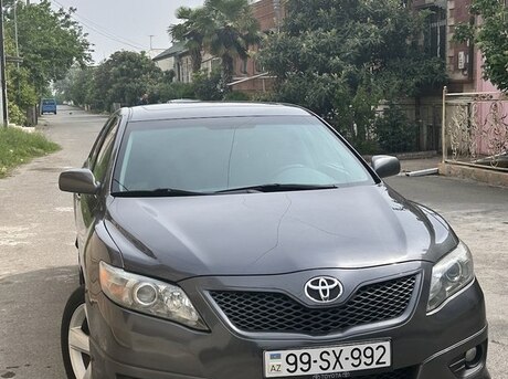 Toyota Camry 2010