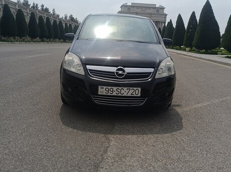 Opel Zafira 2008