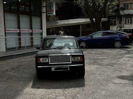 LADA (VAZ) 2107 2011