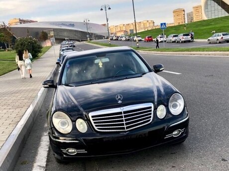 Mercedes E 220 d 2006
