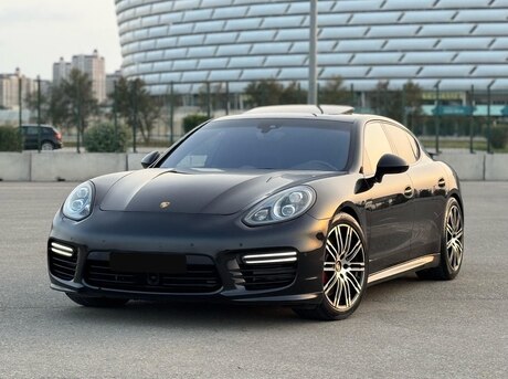 Porsche Panamera GTS