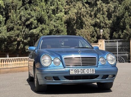 Mercedes E 240 1999