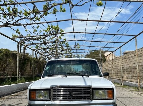 LADA (VAZ) 2107 2004