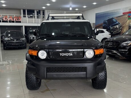 Toyota FJ Cruiser