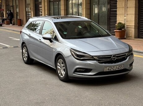 Opel Astra 2016