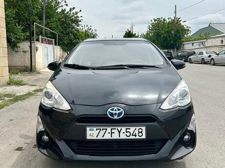 Toyota Prius C 2015