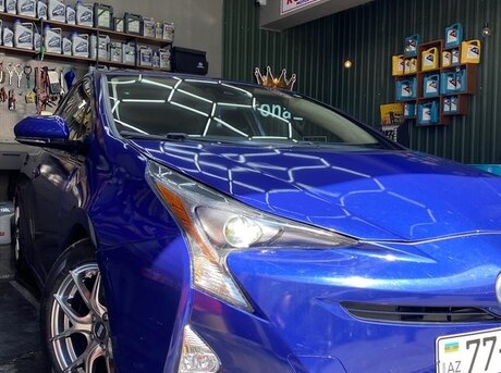 Toyota Prius 2016