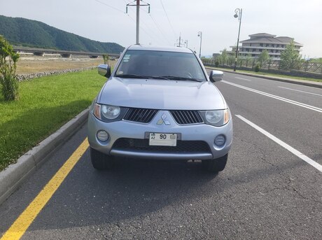 Mitsubishi L200 2008