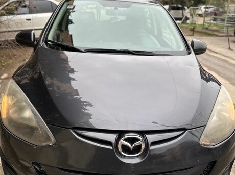 Mazda 2 2013