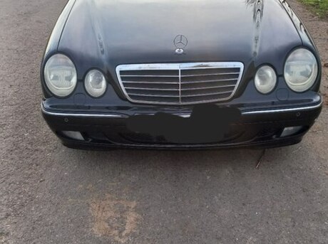 Mercedes E 320 2000