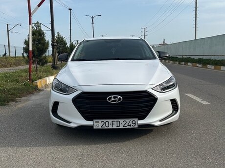 Hyundai Elantra 2017