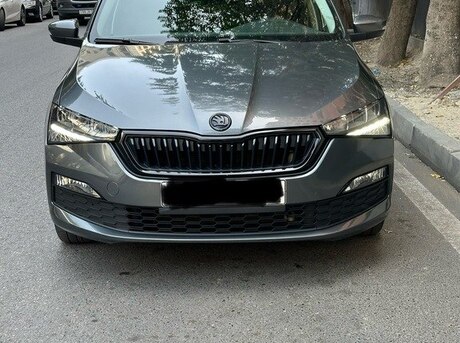 Skoda Rapid 2021