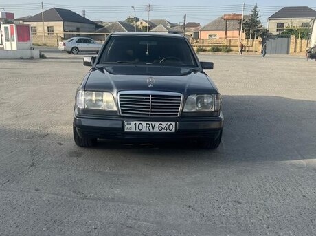 Mercedes E 220 1995