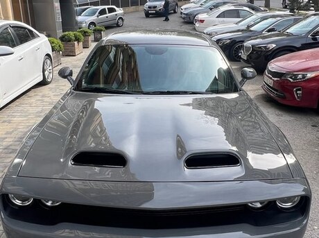 Dodge Challenger 2019
