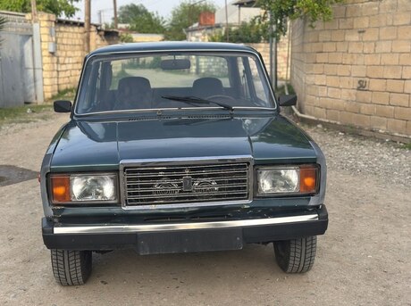 LADA (VAZ) 2107 2010