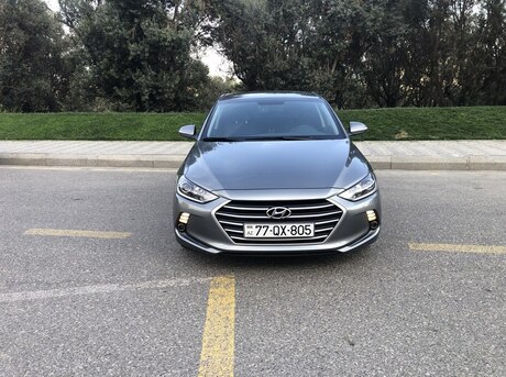 Hyundai Elantra 2015