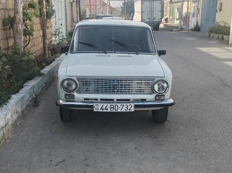 LADA (VAZ) 21011 1980