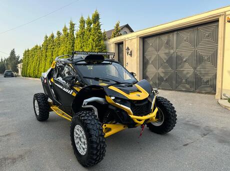 Can-Am Maverick