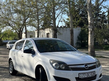 Opel Astra 2009