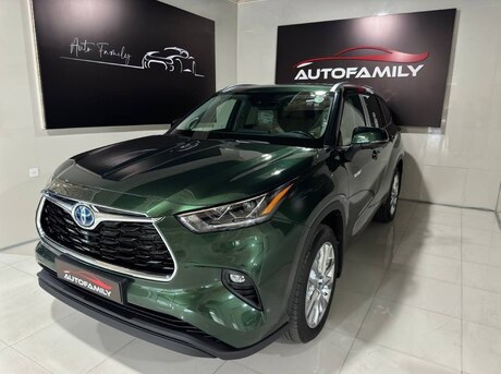 Toyota Highlander 2025