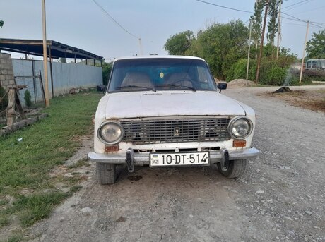 LADA (VAZ) 21011 1981