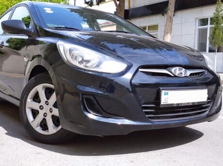 Hyundai Accent 2013