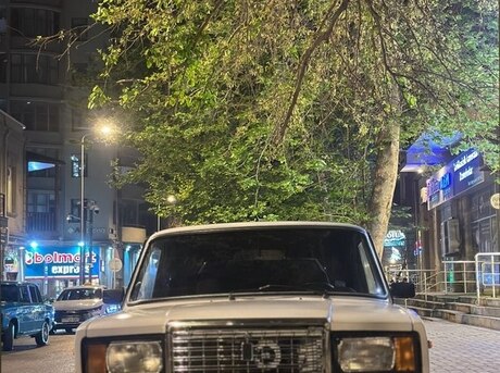 LADA (VAZ) 2107 2004