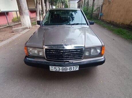 Mercedes 190 1990