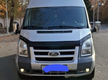Ford Transit 2010