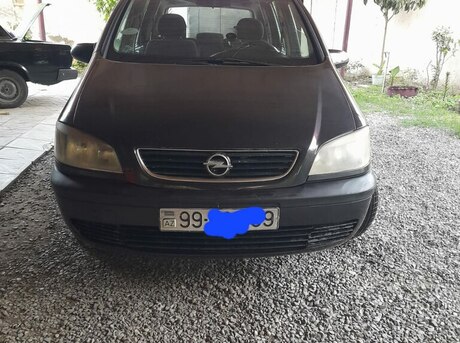 Opel Zafira 1999